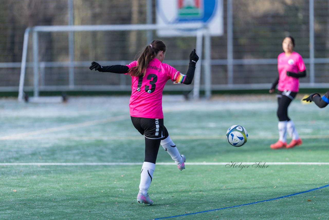 Bild 166 - wCJ VfL Pinneberg - SSV Rantzau : Ergebnis: 0:0